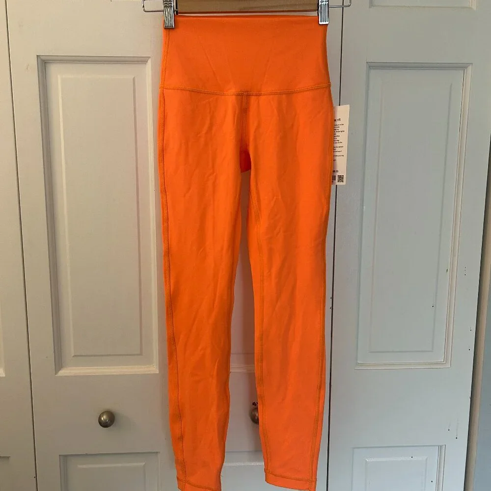 Lululemon Wunder Under leggings NWT
